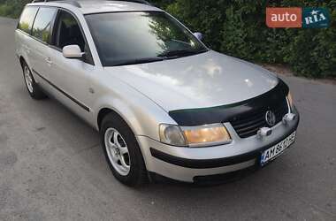 Универсал Volkswagen Passat 1999 в Житомире