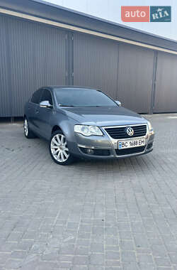 Седан Volkswagen Passat 2008 в 