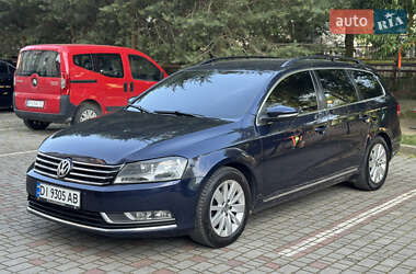 Універсал Volkswagen Passat 2011 в Івано-Франківську
