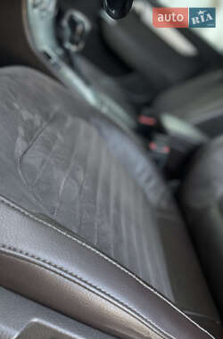 Універсал Volkswagen Passat 2012 в 