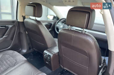 Універсал Volkswagen Passat 2012 в 