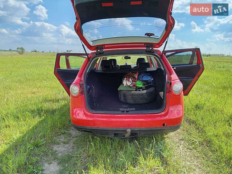 Универсал Volkswagen Passat 2010 в Ворзеле