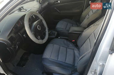 Седан Volkswagen Passat 2000 в 