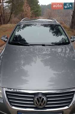 Универсал Volkswagen Passat 2005 в Киеве