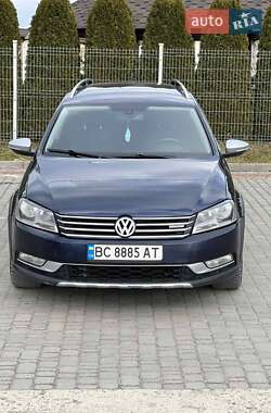 Универсал Volkswagen Passat 2013 в Львове