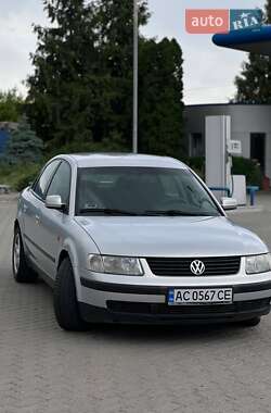 Седан Volkswagen Passat 1997 в Жмеринці