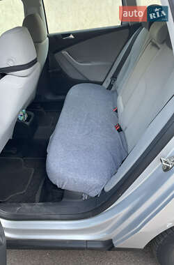 Универсал Volkswagen Passat 2009 в 