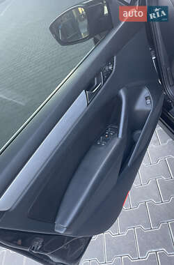 Седан Volkswagen Passat 2013 в 