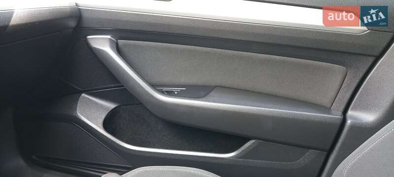 Універсал Volkswagen Passat 2017 в Новому Розділі