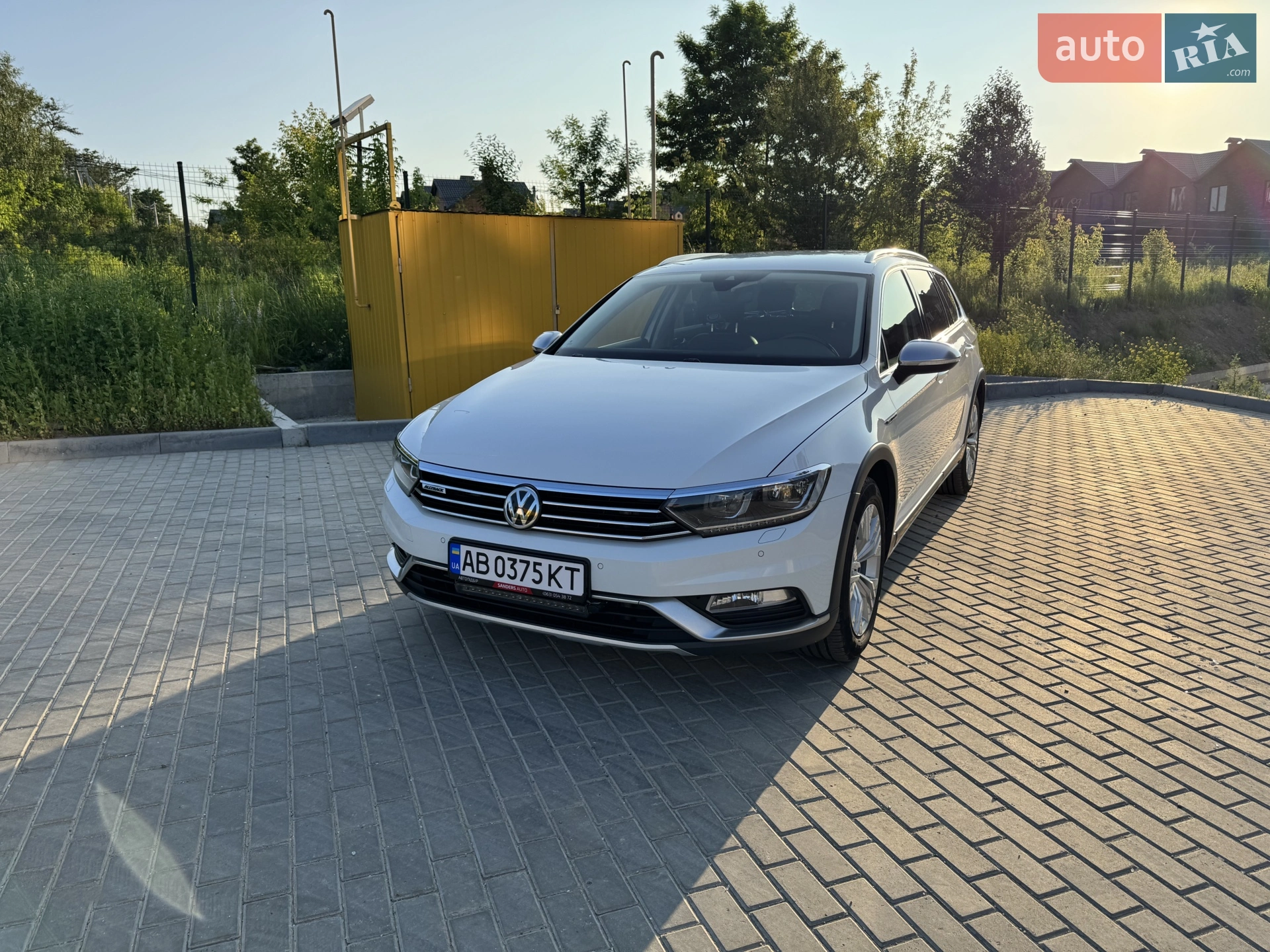 2019 Volkswagen Passat - мініатюра 2