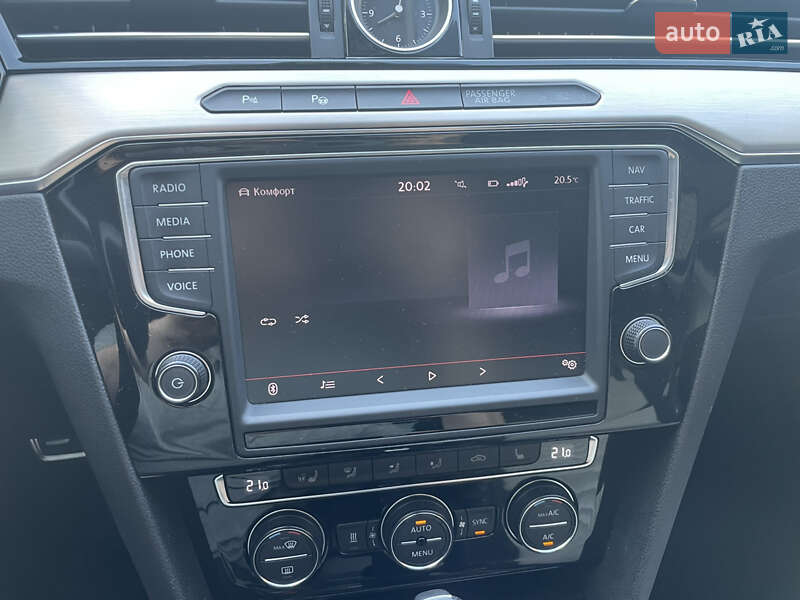 Универсал Volkswagen Passat 2015 в Любомле