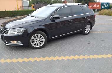 Универсал Volkswagen Passat 2012 в Умани