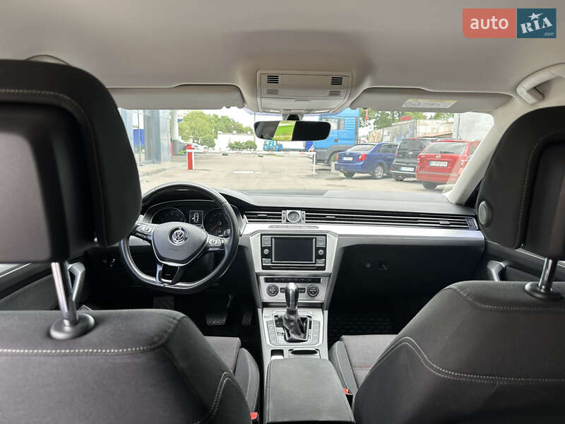 Седан Volkswagen Passat 2018 в Полтаве фото 16 Седан Volkswagen Passat 2018 в Полтаве