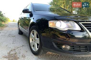 Універсал Volkswagen Passat 2005 в Калинівці