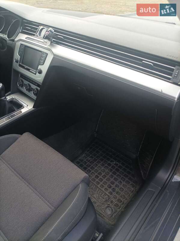 Универсал Volkswagen Passat 2017 в Меденичах