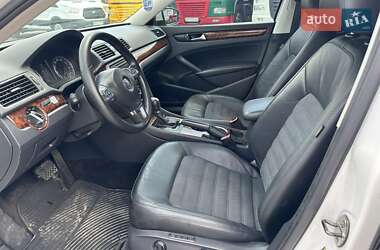 Седан Volkswagen Passat 2013 в 