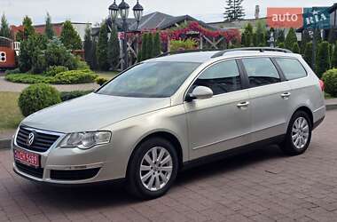 Універсал Volkswagen Passat 2010 в Стрию