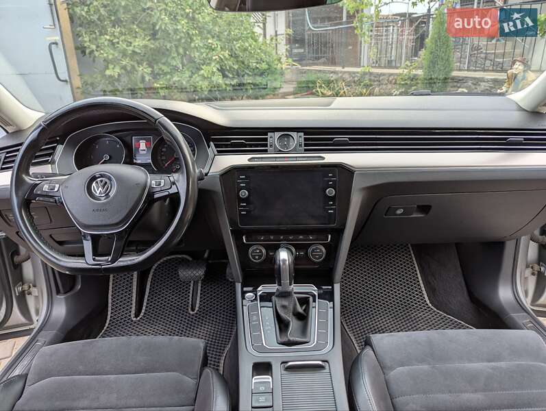 Универсал Volkswagen Passat 2017 в Вознесенске фото 18 Универсал Volkswagen Passat 2017 в Вознесенске
