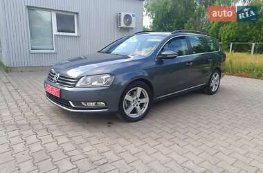 Универсал Volkswagen Passat 2012 в Луцке