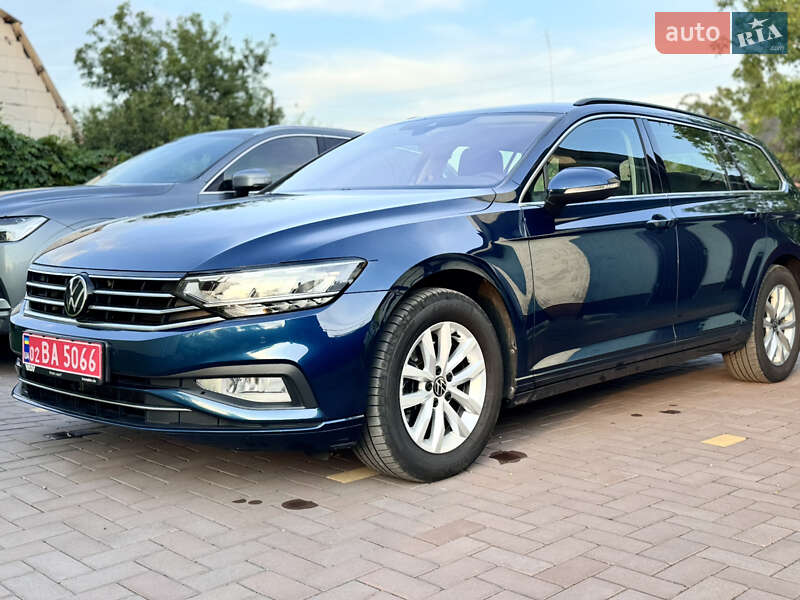 Универсал Volkswagen Passat 2021 в 