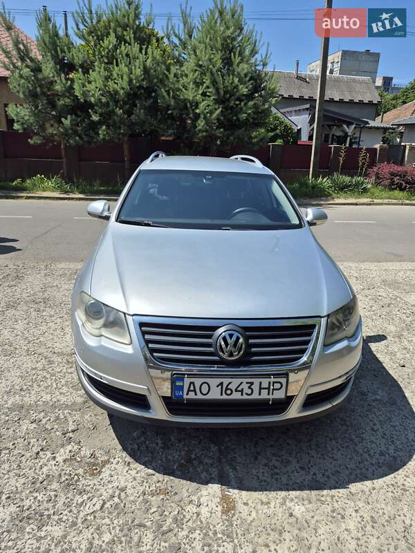 Универсал Volkswagen Passat 2006 в Ужгороде