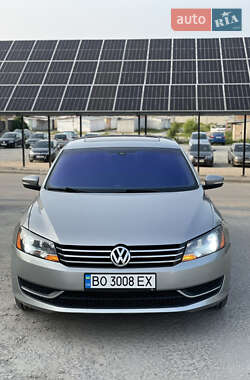 Седан Volkswagen Passat 2013 в Тернополе