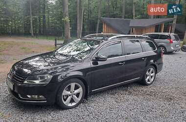 Універсал Volkswagen Passat 2011 в Бродах