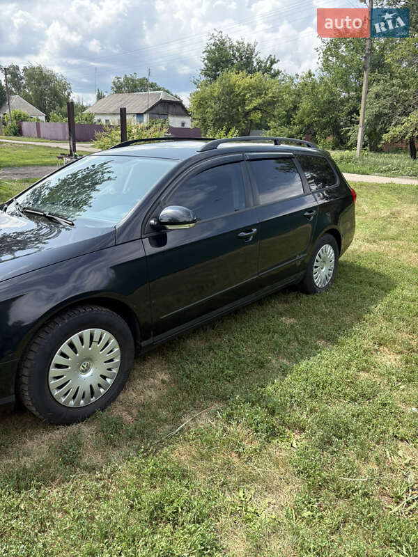 Універсал Volkswagen Passat 2007 в Харкові