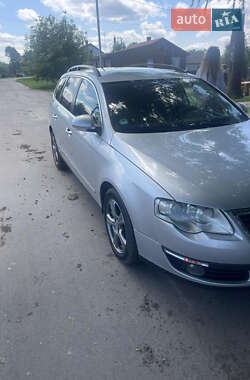 Универсал Volkswagen Passat 2007 в Сарнах