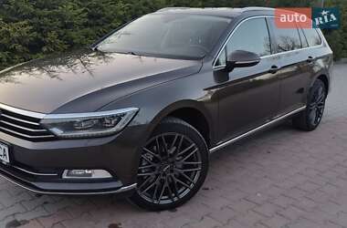 Універсал Volkswagen Passat 2015 в Шепетівці