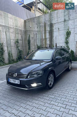 Универсал Volkswagen Passat 2012 в 