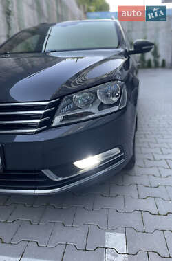 Универсал Volkswagen Passat 2012 в 