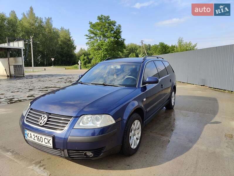 Універсал Volkswagen Passat 2003 в Житомирі