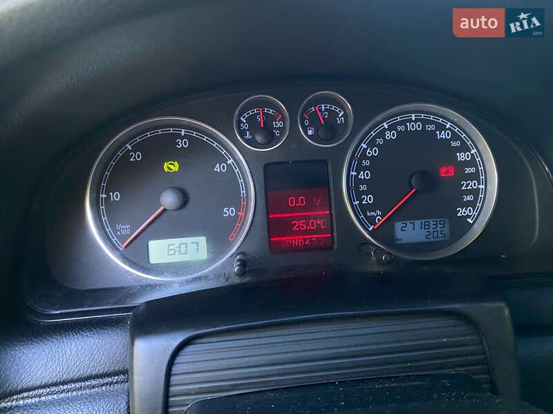 Универсал Volkswagen Passat 2003 в Костополе