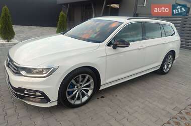 Универсал Volkswagen Passat 2017 в Черновцах