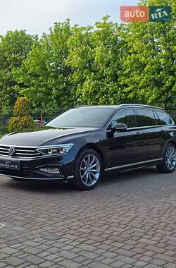 Универсал Volkswagen Passat 2020 в Луцке