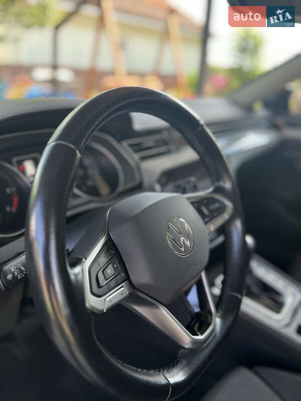 Универсал Volkswagen Passat 2020 в Смеле фото 21 Универсал Volkswagen Passat 2020 в Смеле