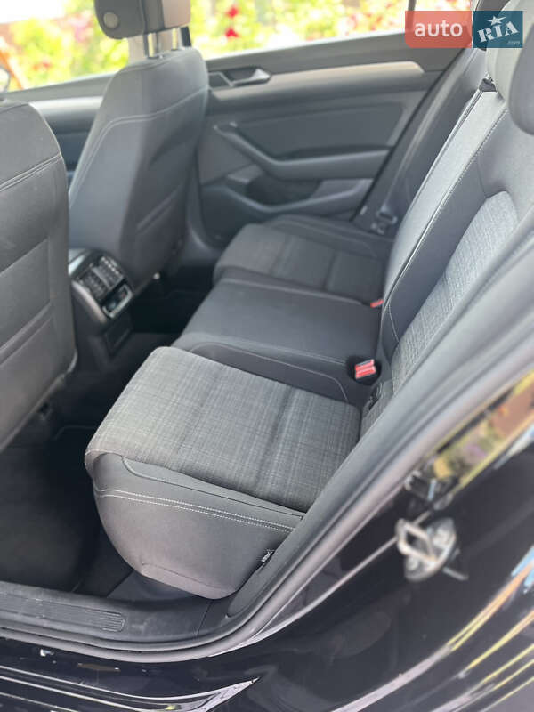 Универсал Volkswagen Passat 2020 в Смеле фото 28 Универсал Volkswagen Passat 2020 в Смеле