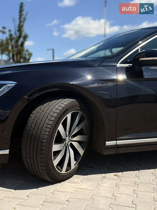 Универсал Volkswagen Passat 2016 в Кропивницком фото 18 Универсал Volkswagen Passat 2016 в Кропивницком