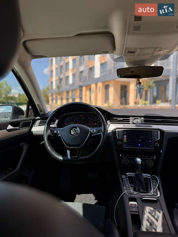 Универсал Volkswagen Passat 2016 в Кропивницком фото 23 Универсал Volkswagen Passat 2016 в Кропивницком