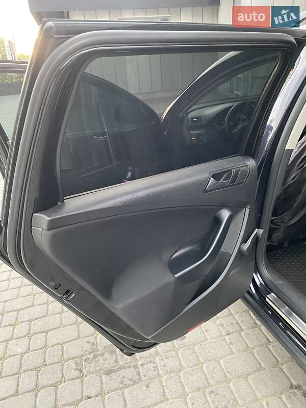 Универсал Volkswagen Passat 2009 в Ужгороде