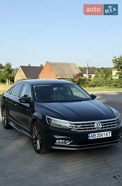 Седан Volkswagen Passat 2017 в Виннице