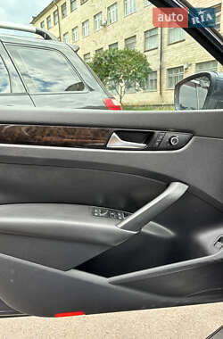 Седан Volkswagen Passat 2014 в 