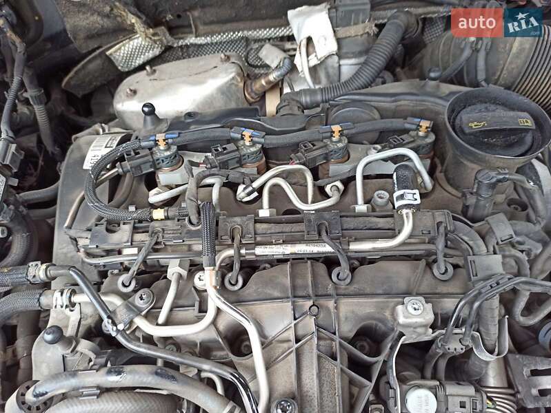 Универсал Volkswagen Passat 2014 в Тернополе