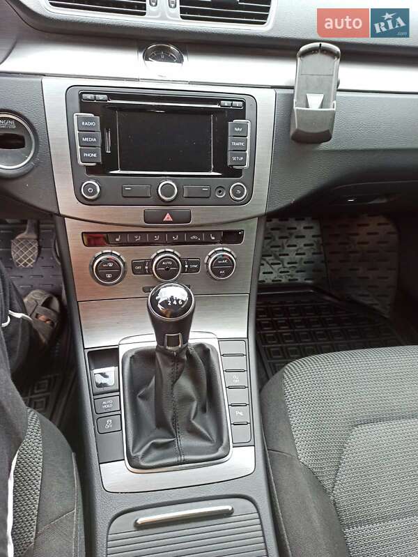 Универсал Volkswagen Passat 2014 в Тернополе