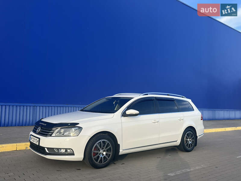 Volkswagen Passat 2011