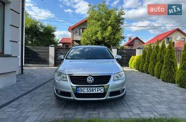 Универсал Volkswagen Passat 2010 в Львове