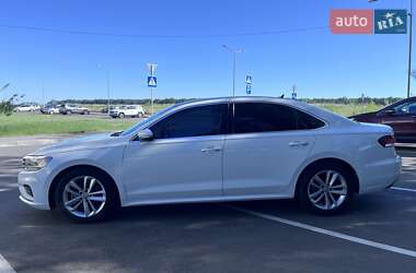 Седан Volkswagen Passat 2020 в 