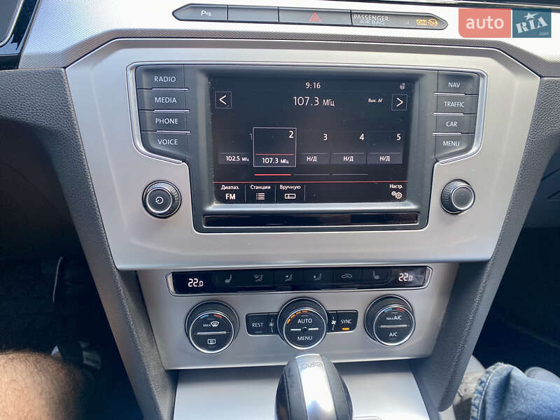 Седан Volkswagen Passat 2017 в Кролевце