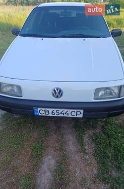 Седан Volkswagen Passat 1989 в Чернигове